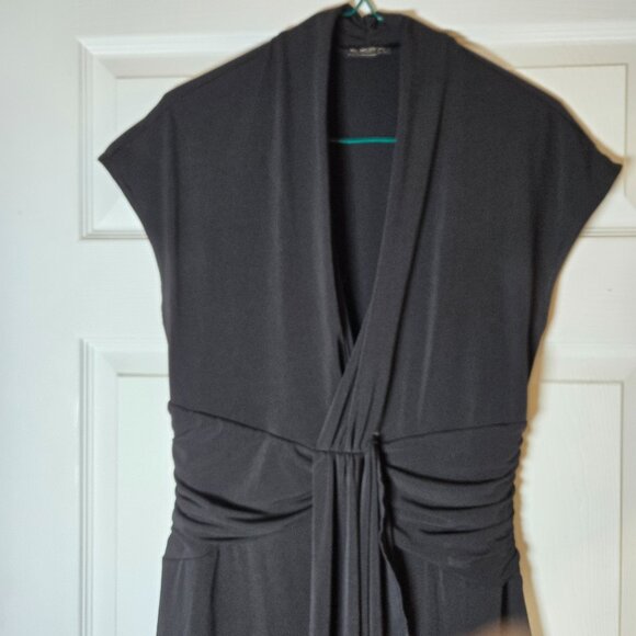 BCBG Paris Sleeveless Black Dress - Picture 2 of 6